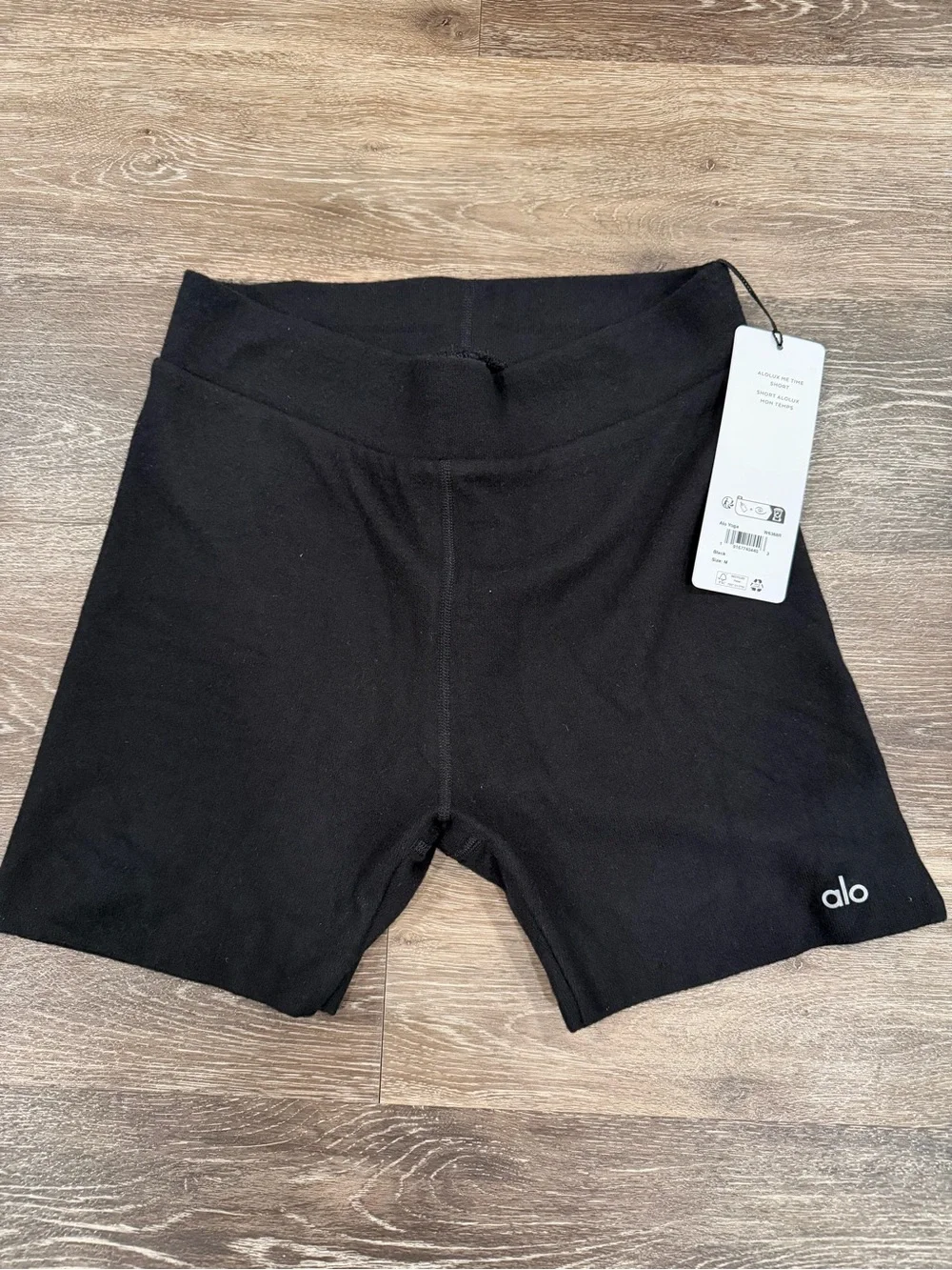 ALO Alolux High Waist Me Time Shirts